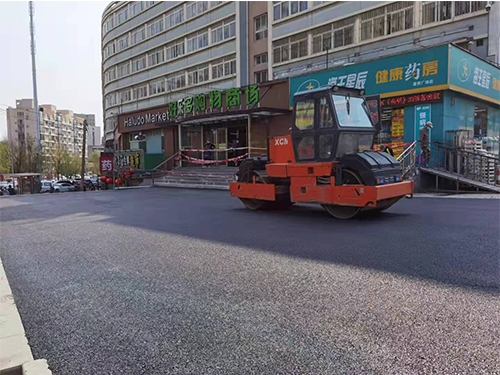 路面攤鋪
